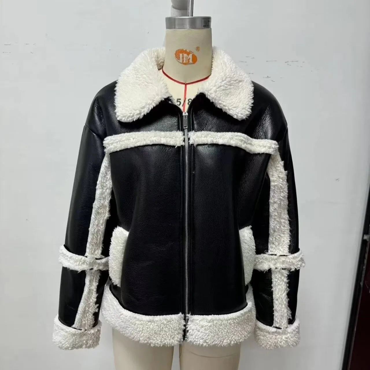 Women's Clothing 2024 Autumn and Winter New Fashion Casual Leather and Fur Lamb Wool