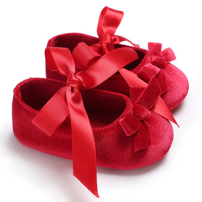 Spring and Autumn Girl Baby Shoes Classic Fashion Red Theme Cute Bow Princess Shoes