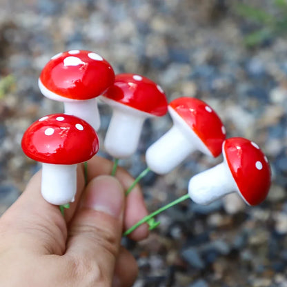20Pcs Artificial Mini Resin Mushroom Miniatures Fairy Garden Landscape Moss Terrarium