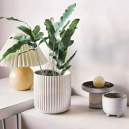Striped Circular Plastic Flower Pot, Simple Design Planter Suitable For Indoor/Outdoor Decoration