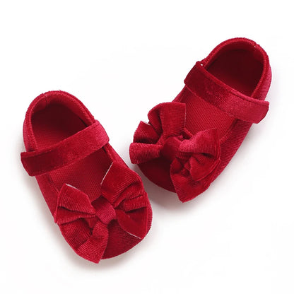 Spring and Autumn Girl Baby Shoes Classic Fashion Red Theme Cute Bow Princess Shoes