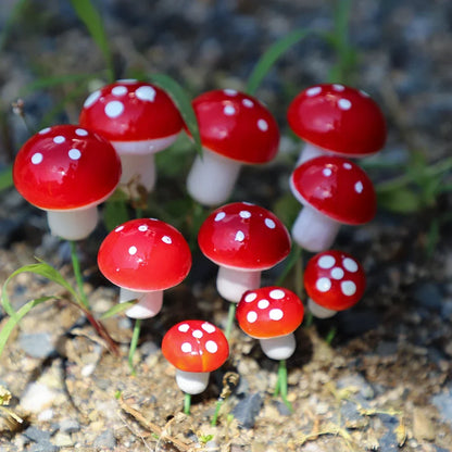 20Pcs Artificial Mini Resin Mushroom Miniatures Fairy Garden Landscape Moss Terrarium