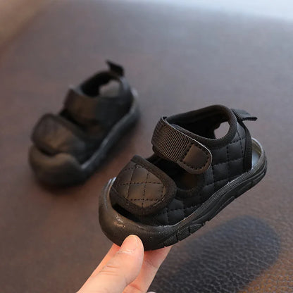 Baby Boy Sandals 2025 Summer Newborn First Walkers Beach Infant Shoes Fashion Design