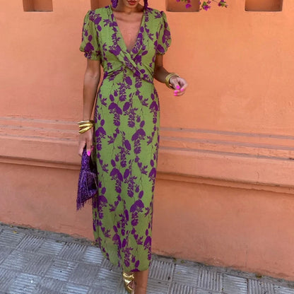 Summer V-neck Short-sleeved Dress Fashion Flowers Printed Slim Beach Dresses